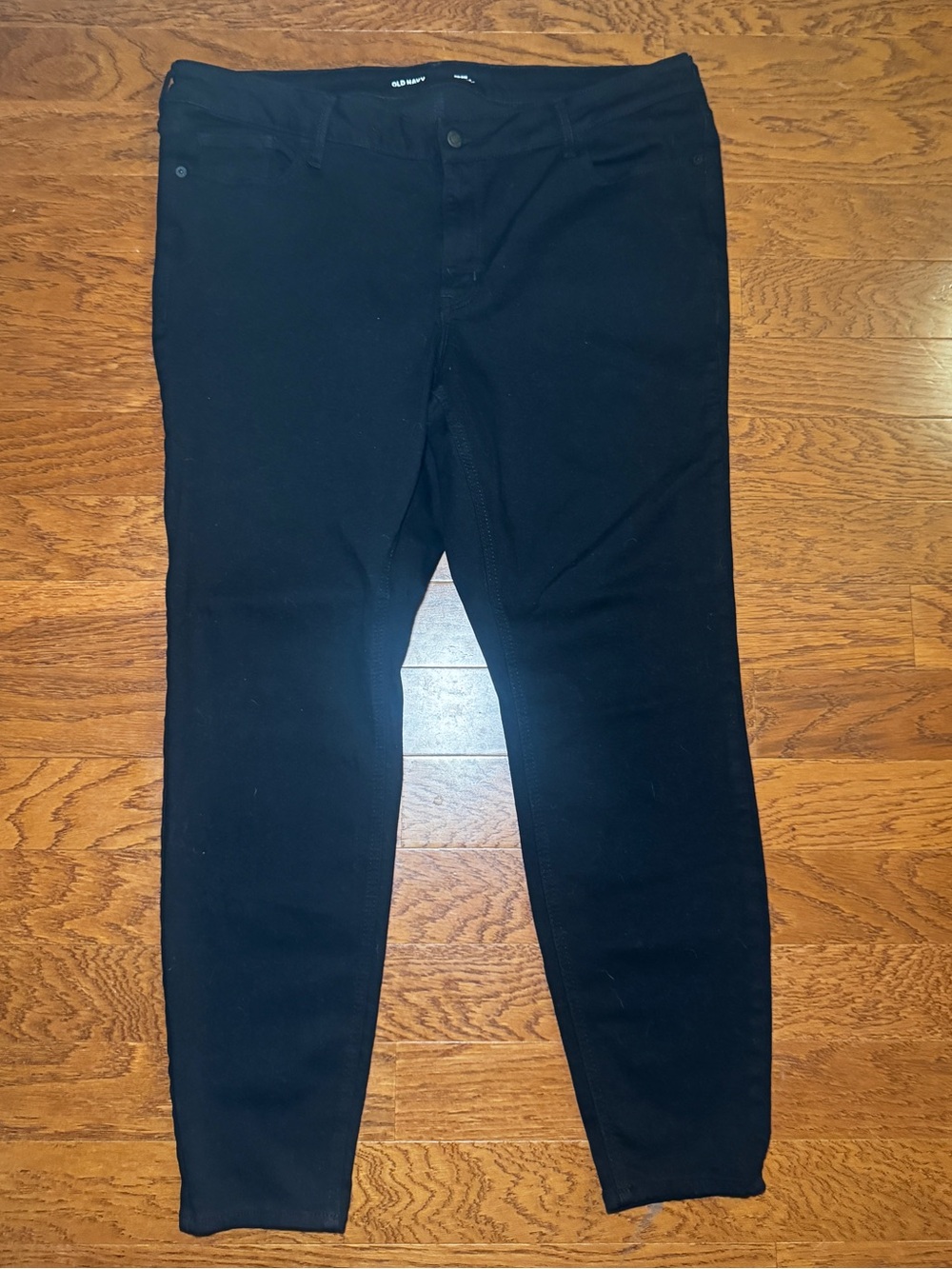Old Navy Women’s Plus Size 20 Black Mid-Rise Rockstar Super Skinny Jeans